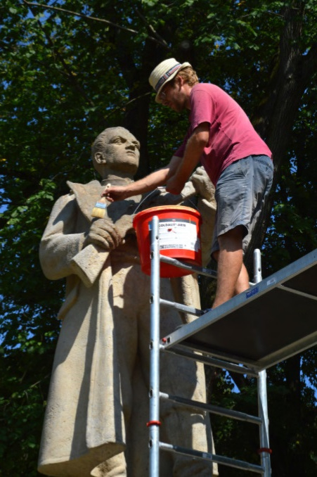 Hydrofóbna ochrana pieskovcovej sochy